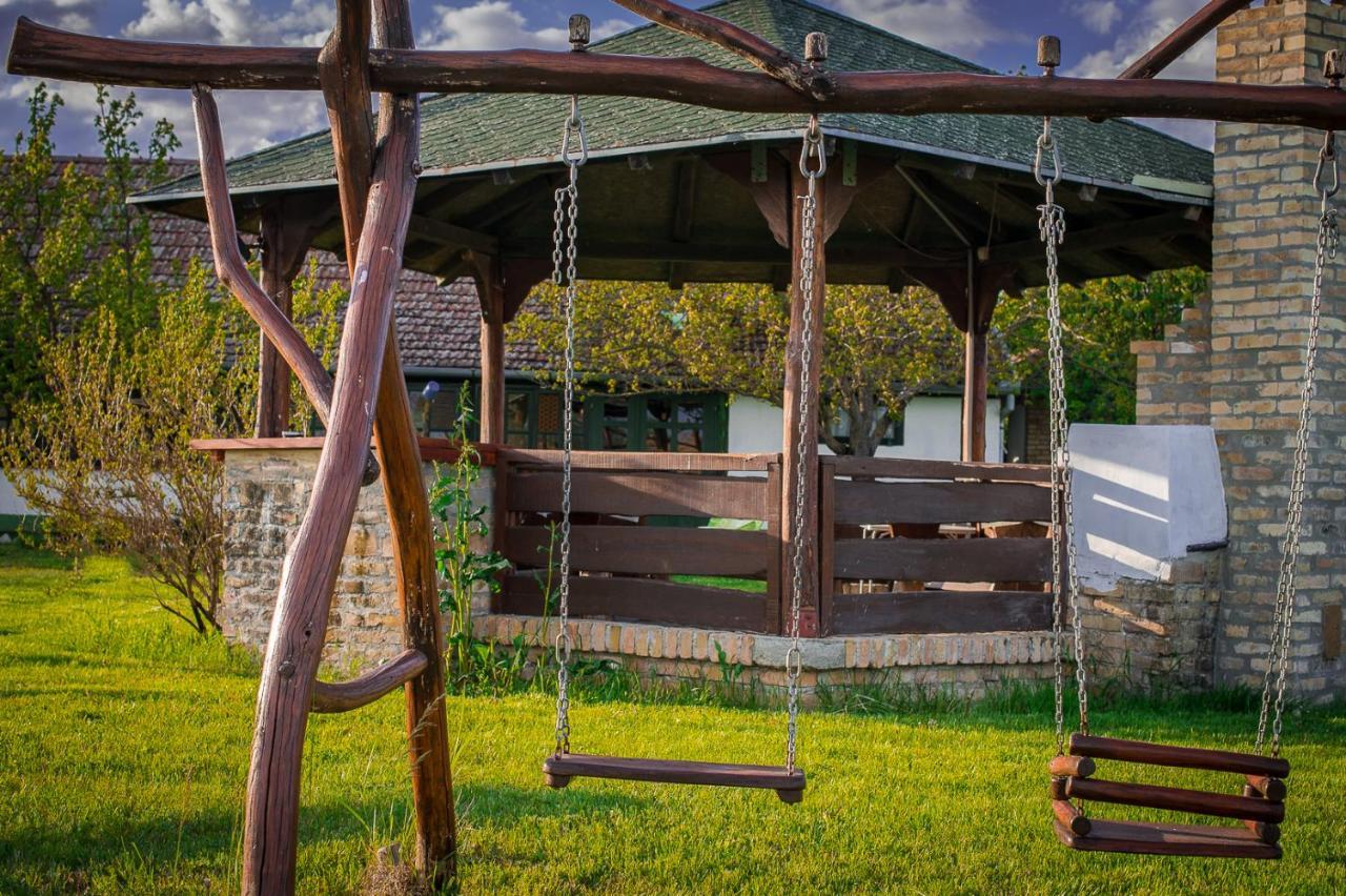فيلا Palićفي Etno Salas - Etno Ranch - Seosko Turisticko Domacinstvo المظهر الخارجي الصورة